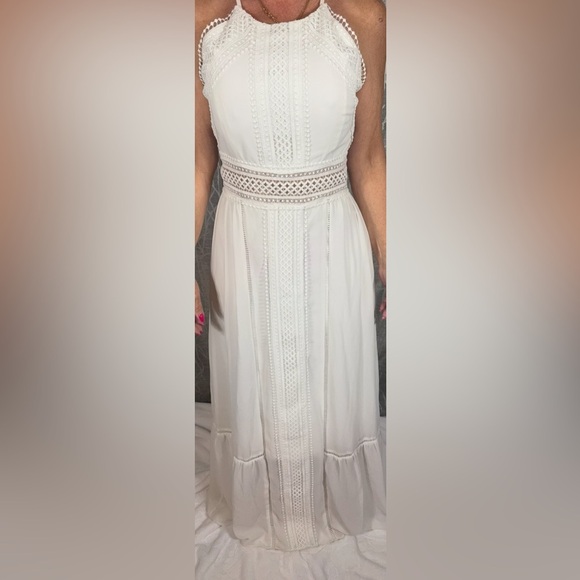 Belle Badgley Mischka White Lace Halter Maxi Dress Size 2 - Picture 2 of 11